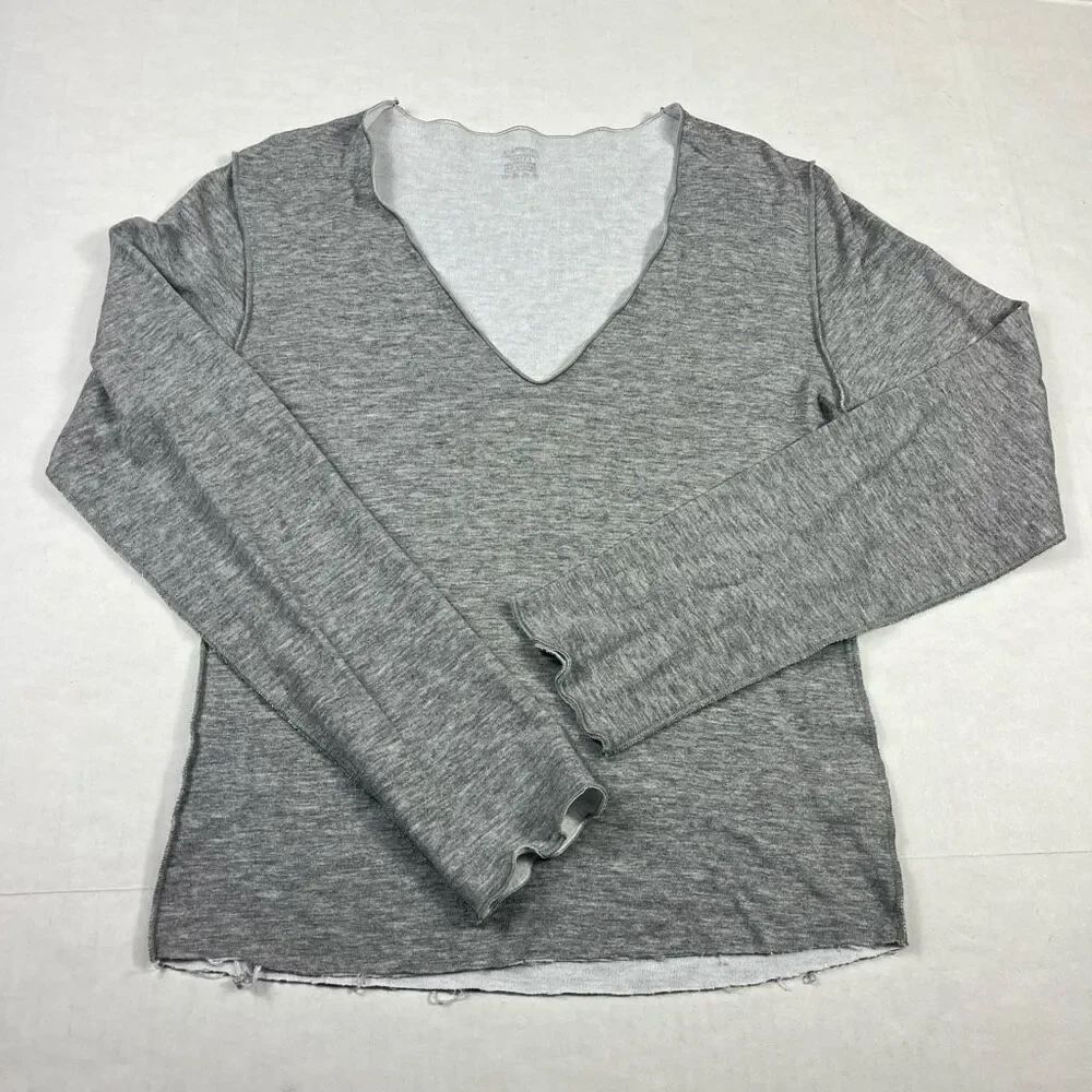 Majestic Filatures Long Sleeve V-Neck Shirt Gray Raw Edge Soft Knit Top 2/SMALL